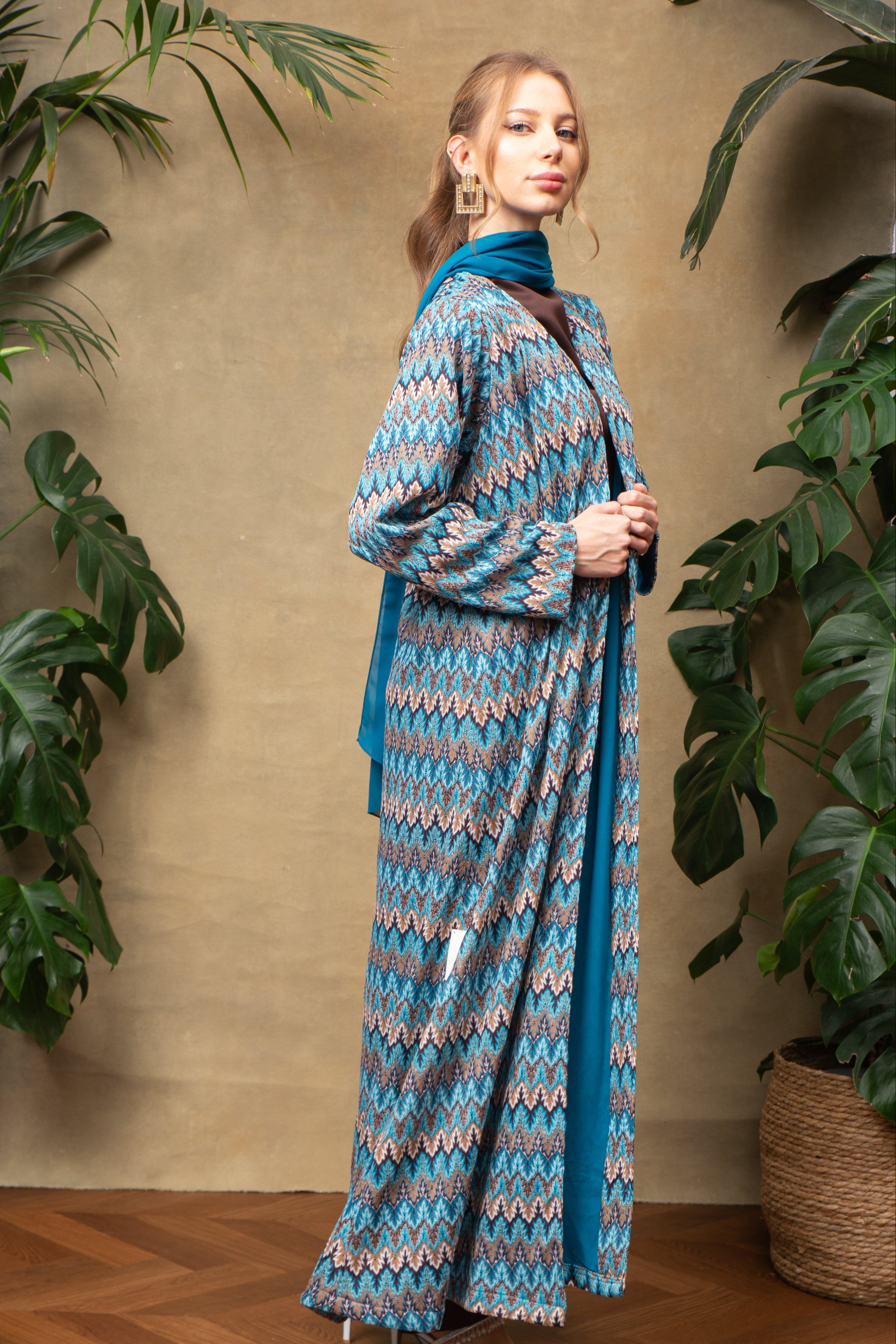 Ayla in Blue Abaya